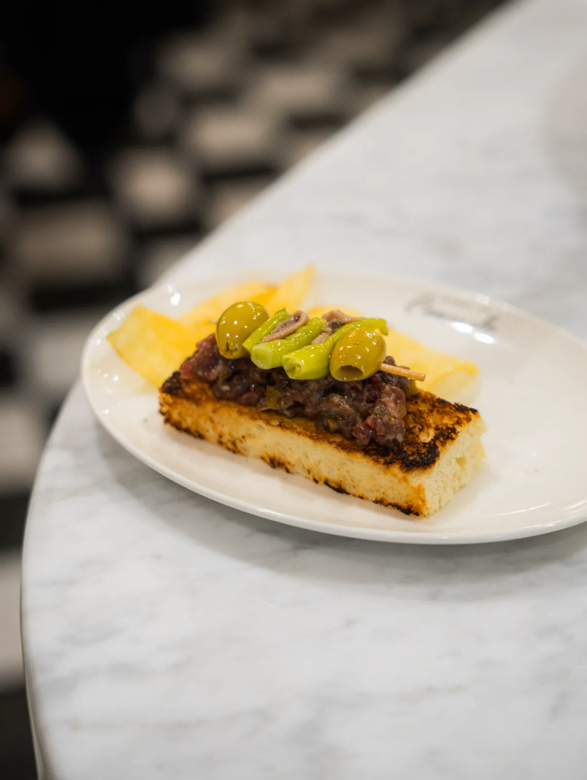 Tosta de carne con gilda